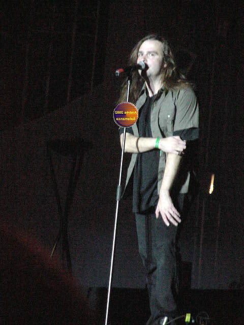 Hansi el Magn�fico... pica e ir�s a la web de Blind Guardian